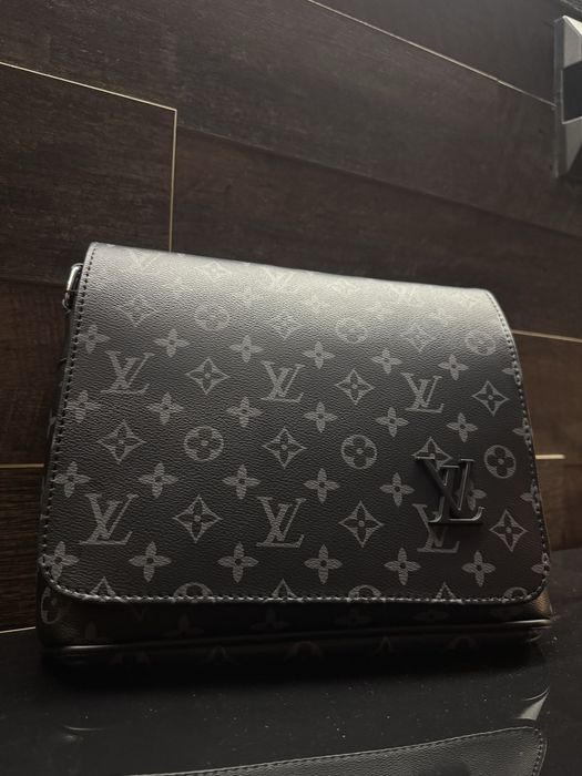 LV Louis Voitton мъжка чанта