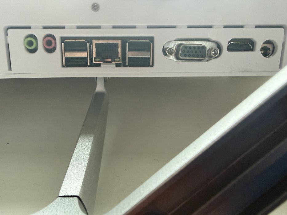 Моноблок 8/256 24" (диагональ 60 см.)