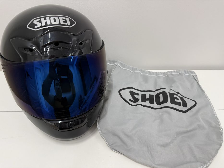 Мотошлем  SHOEI