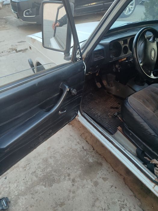 Vaz 2105 pikap zavotskoy yasalmagan 2002 yil