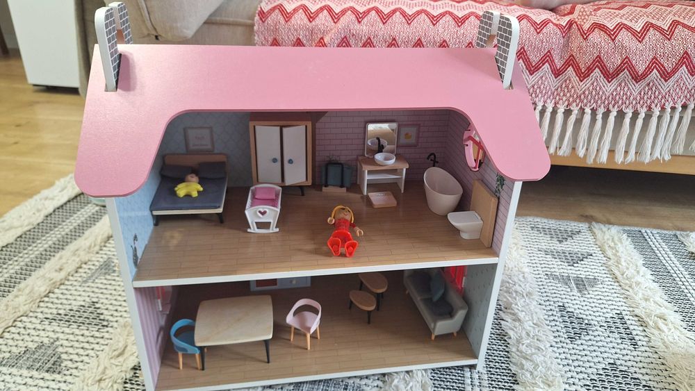 Къща за кукли от Кауфланд