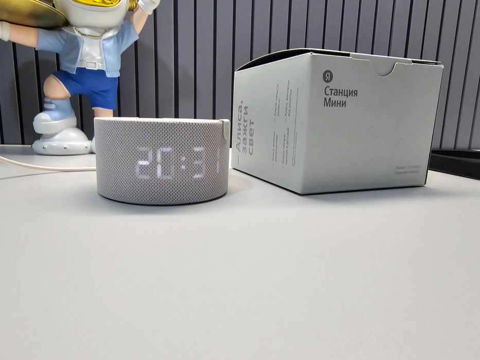 ПРОДАМ Яндекс Станция Мини 2 Часами (Умная колонка) Состояние ОТЛИЧНОЕ