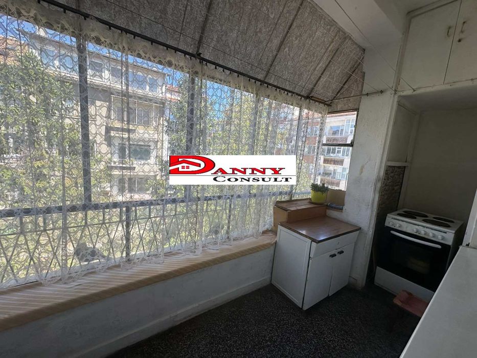 Продава се Тристаен апартамент в Велико Търново, Акация - 85 кв.м за 1412 €/кв.м - Снимка #12