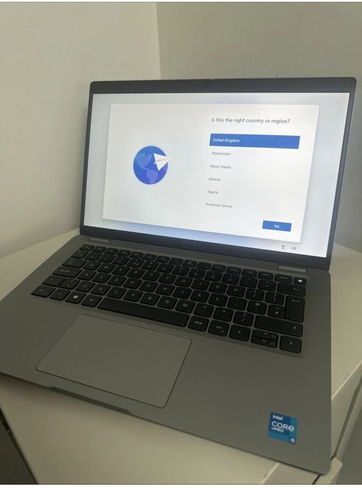 Лаптоп Dell latitude 7420