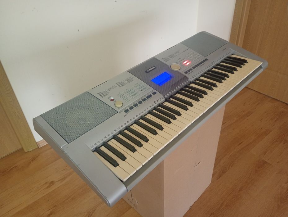 Yamaha PSR-295 USB pian digital orga