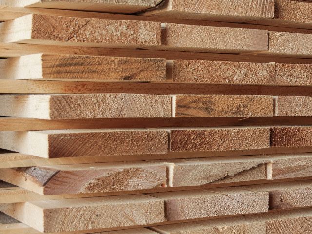 Пиломатериалы, доски, брусья