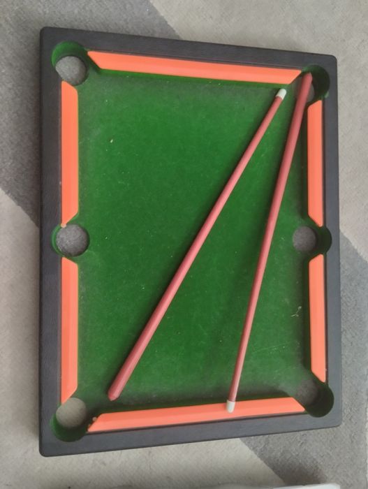 Детска маса за билярд