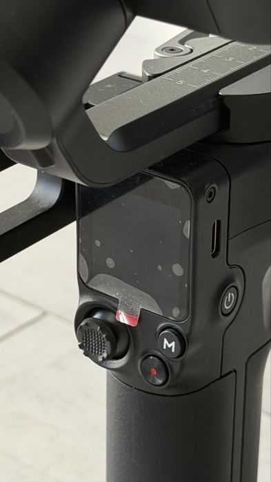 Стабилизалор Dji Rs3 mini (ручка, сумка, коробка)