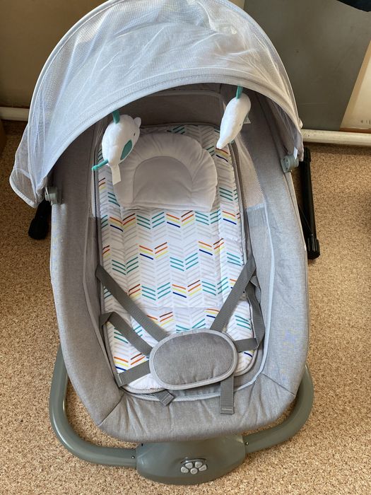 Срочно  продам  щезлонг .