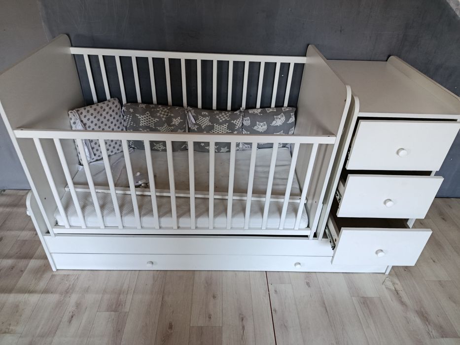 Срочно продам манеж- кровать