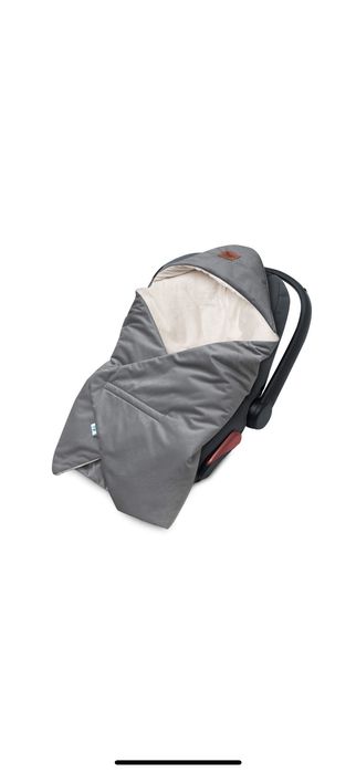 Păturica pentru scaun de bebe