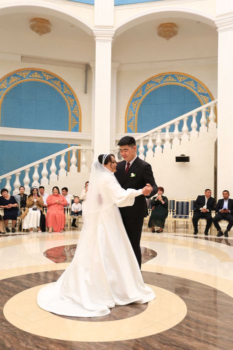 Свадебная платье