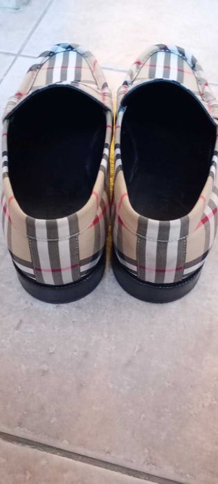 Мъжки луксозни обувки Burberry / Made in Italy/ Предложете цена!
