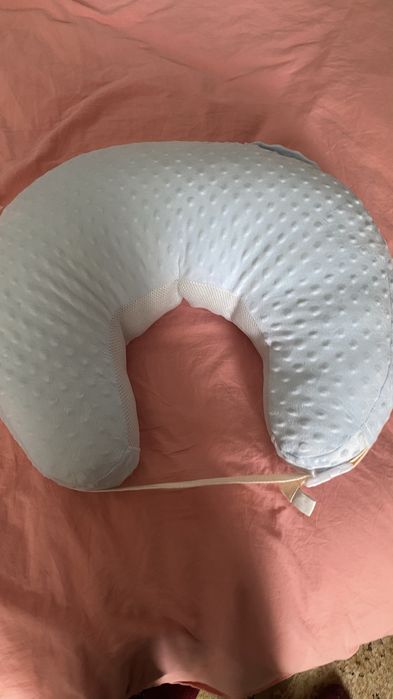 Подушка для кормления