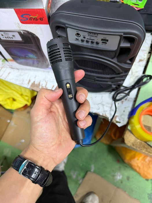 Продам колонку с микрофонам