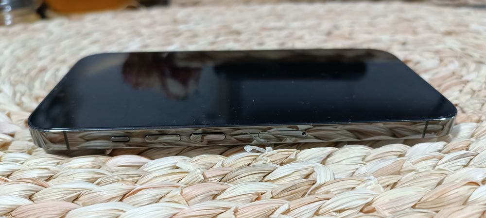 iPhone 13 Pro. В идеальном состоянии.