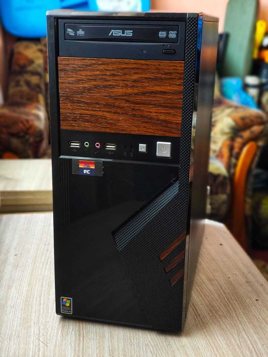 Retro gaming PC Windows XP Phenom X4, RADEON HD 5770 dezm