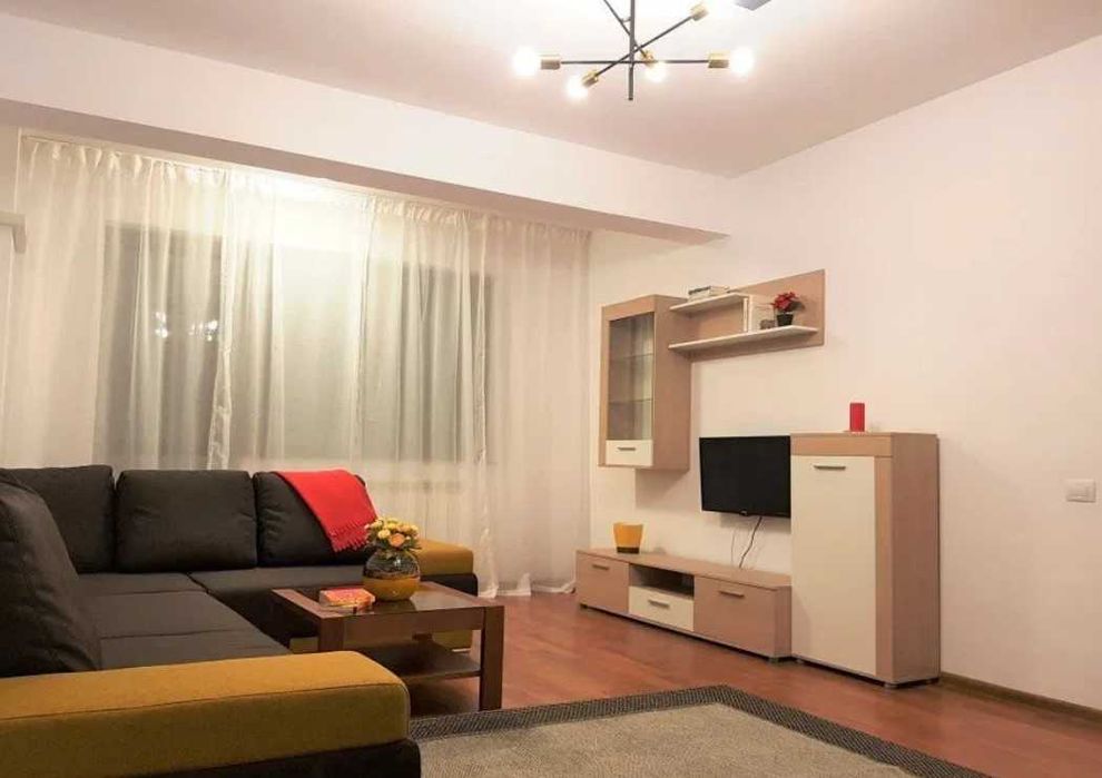 Дава се под наем Тристаен апартамент в Бургас, Възраждане - 90 кв.м за 331.5 € - Снимка #3