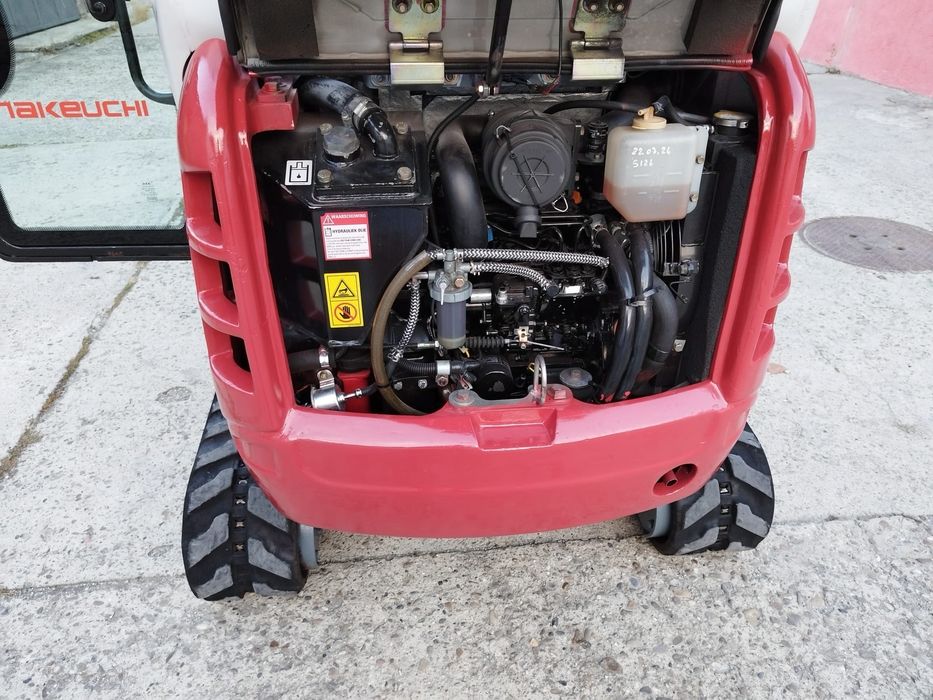 De Vânzare takeuchi tb 216