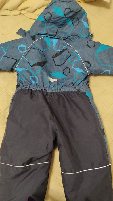 Продам зимний комбенизон Lassie