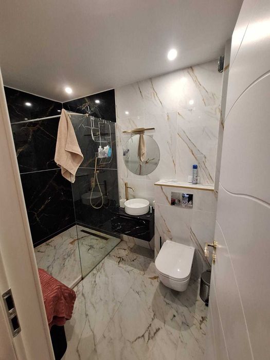 Apartament 2 camere cu vedere la mare,complet mobilat și utilat