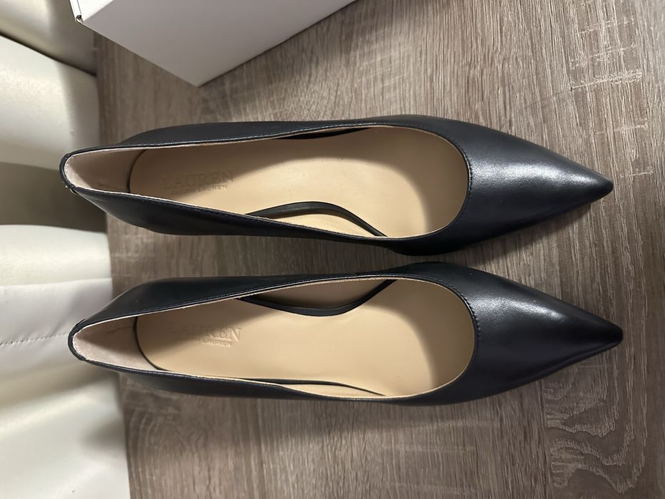 Ralph Lauren черни обувки на ток 37.5-38 номер