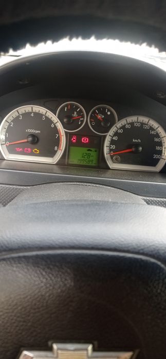 Shevrolet nexia 3 sotiladi