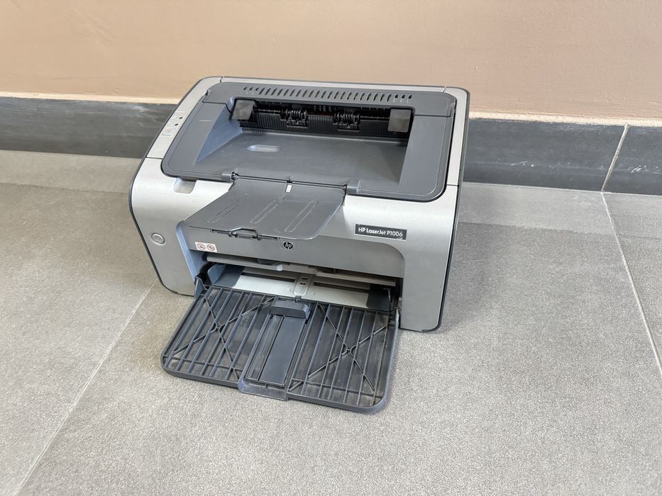 Принтер HP 1006 комплект картридж