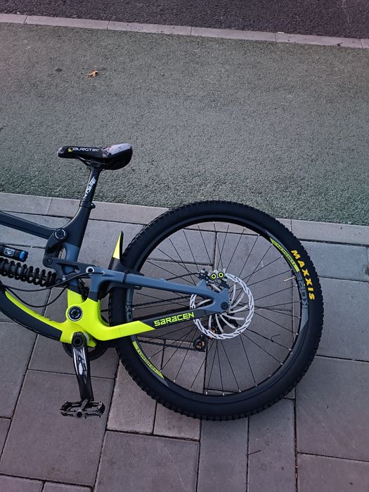 Saracen Myst Pro Carbon Bicicleta Downhill 27.5 L