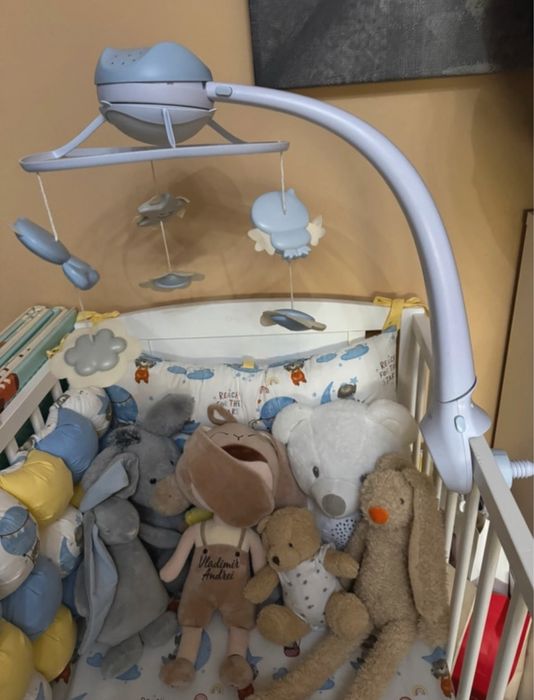 Patut din lemn masiv cu saltea