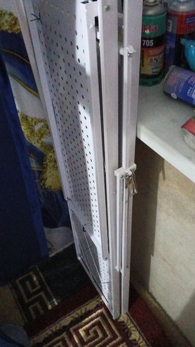 Янги стеллаж сотилади 4этажлик