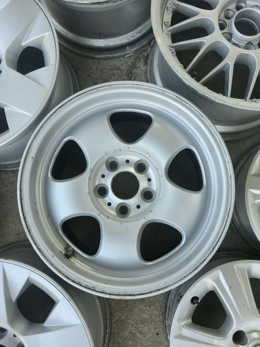 BMW 17" 5x120 BMW