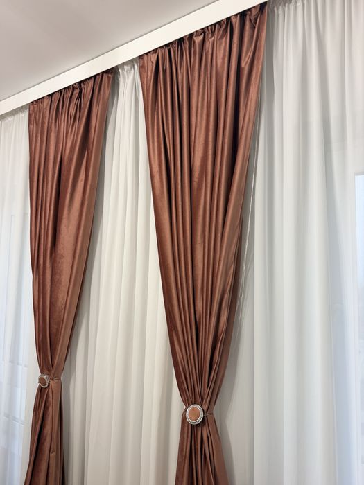 Set scaune + draperii