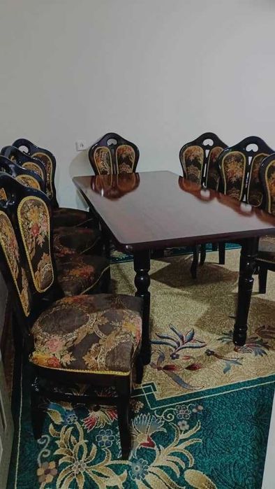 Стол и стул (10та стул)