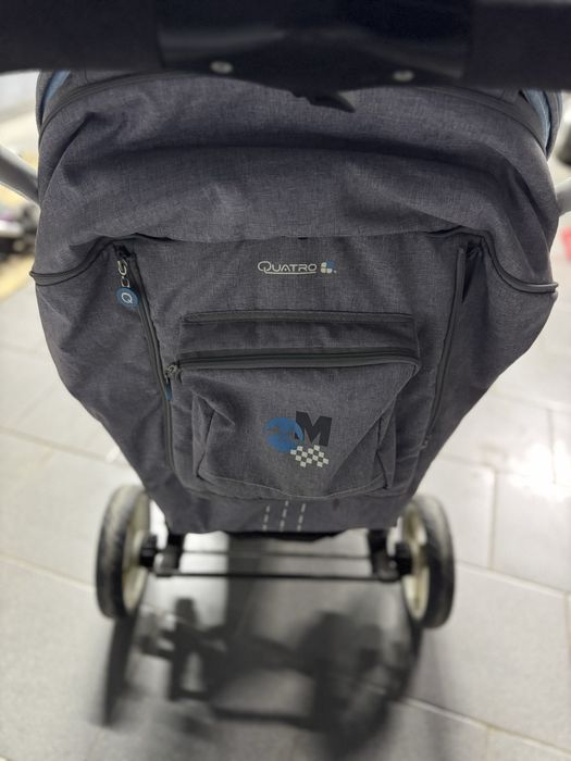 Детская коляска для ребенка