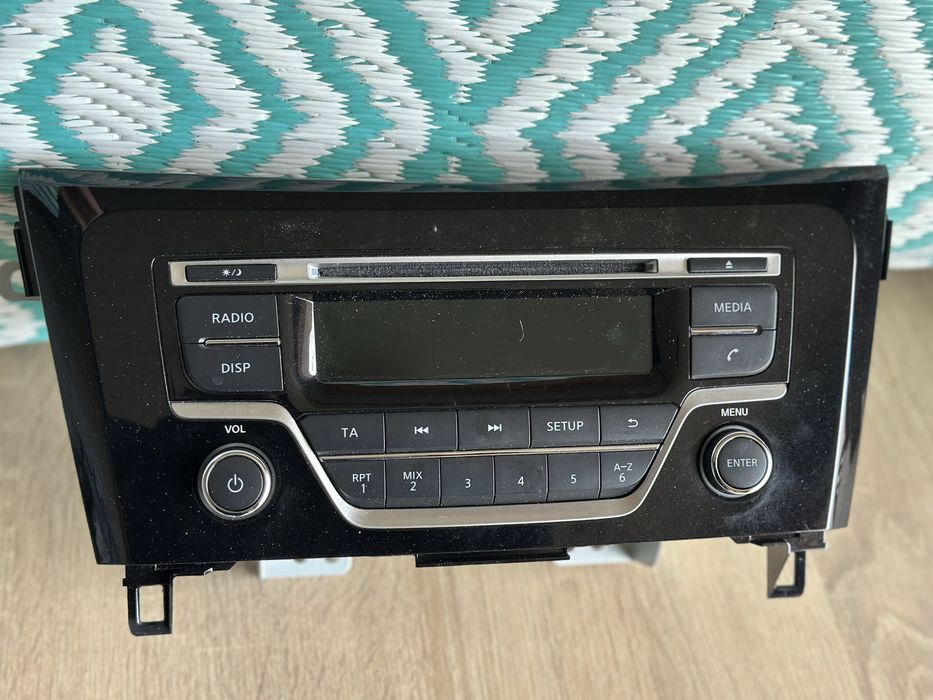 Radio cd*unitate*cd player*casetofon*mp3 player*Nissan X-Trail