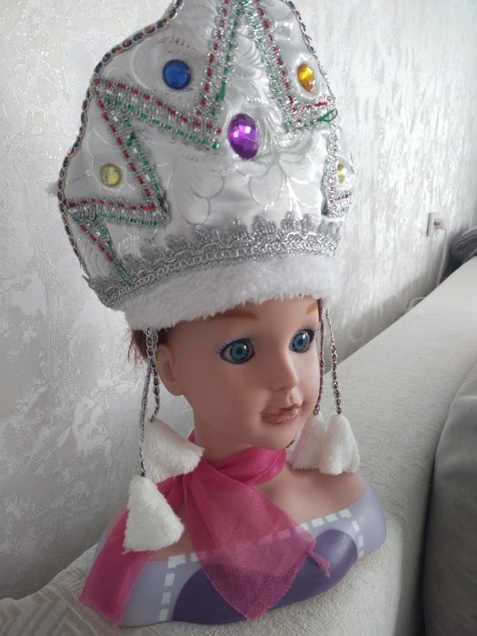 Продам костюм Снегурочки