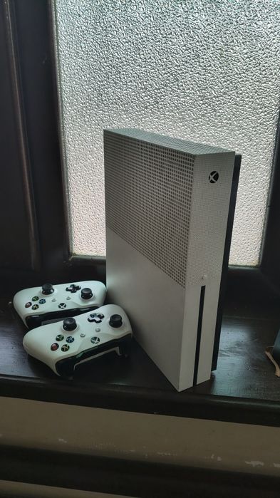 Xbox one s Microsoft