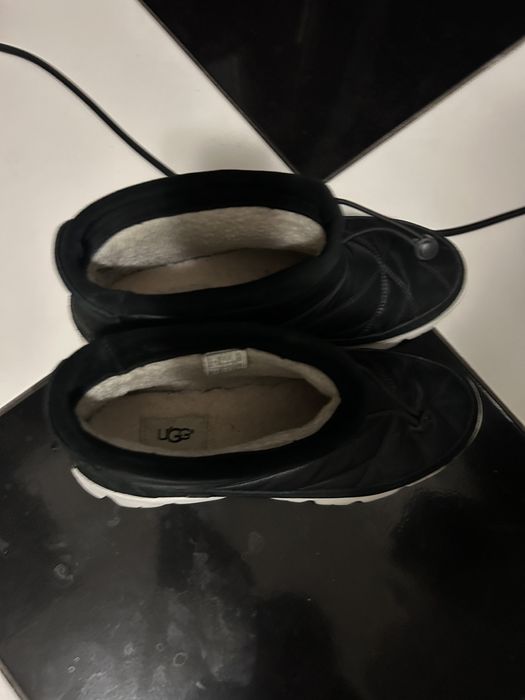 Ugg marimea 41 stare impecabila