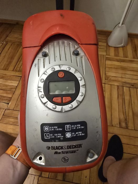 Компрессор Black and decker