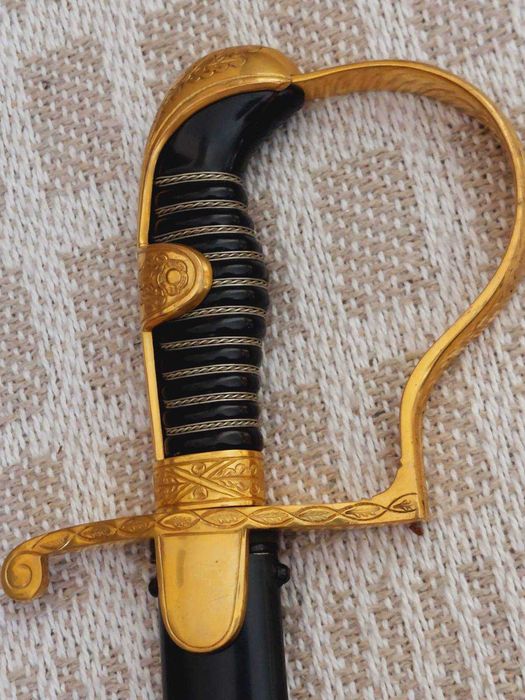 Парадна нем. сабя-Вермахт 1933-34год.позлатена  ръкохватка,като нова