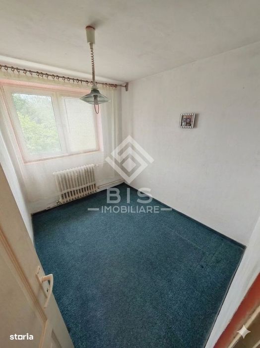 Apartament 3 Camere Decebal (Crinilor)