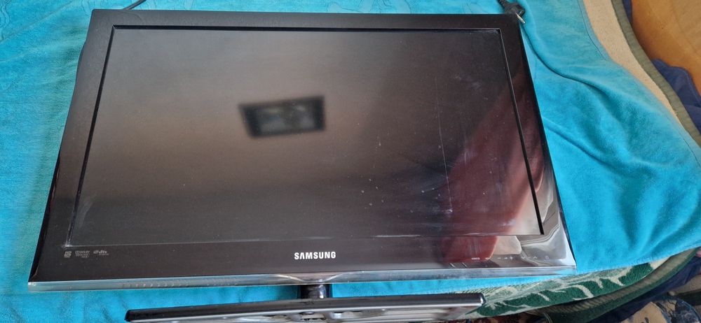 Телевизор SAMSUNG