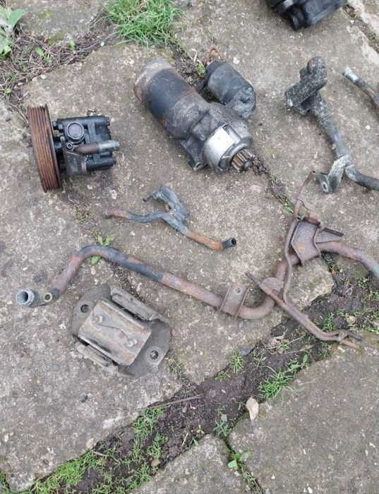 Части от Нисан патфайндер 3.5 v6 220k.c VQ35DE / Nissan Pathfinder