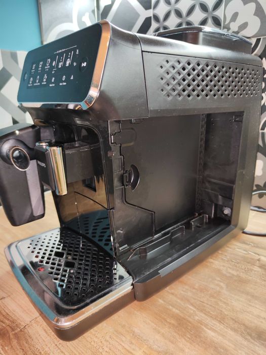 Гаранционен! Кафеавтомат Philips EP3241/50 LatteGo + подарък