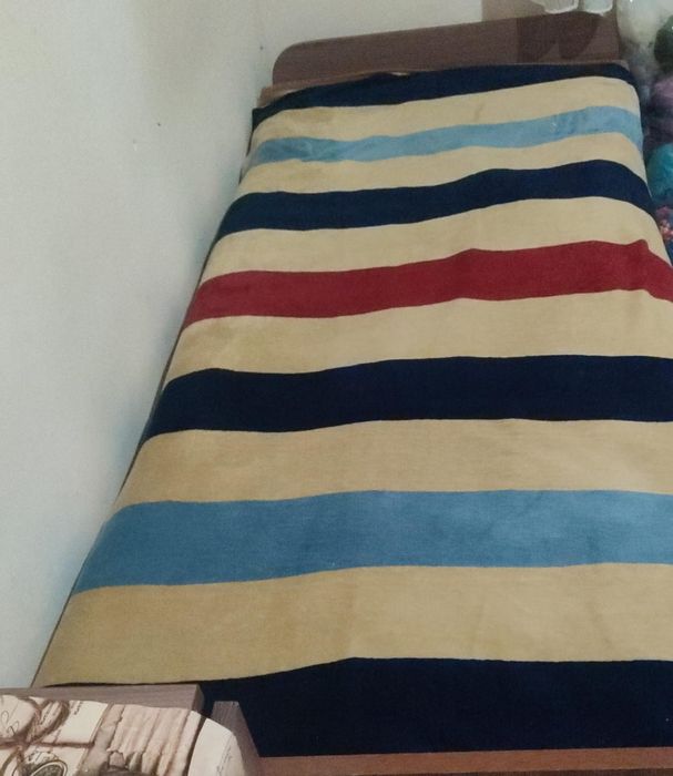 Срочно продам кровать