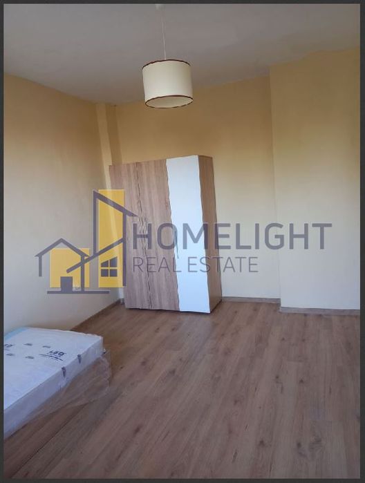 Продава се Тристаен апартамент в София, Гоце Делчев - 100 кв.м за 2500 €/кв.м - Снимка #3