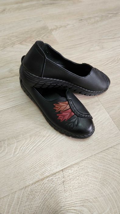 Мокасины            .