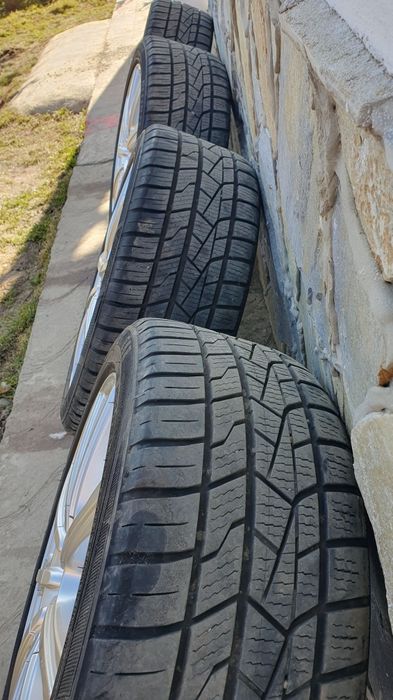 Vând roți complete 4 bucăți, 225/45 R17