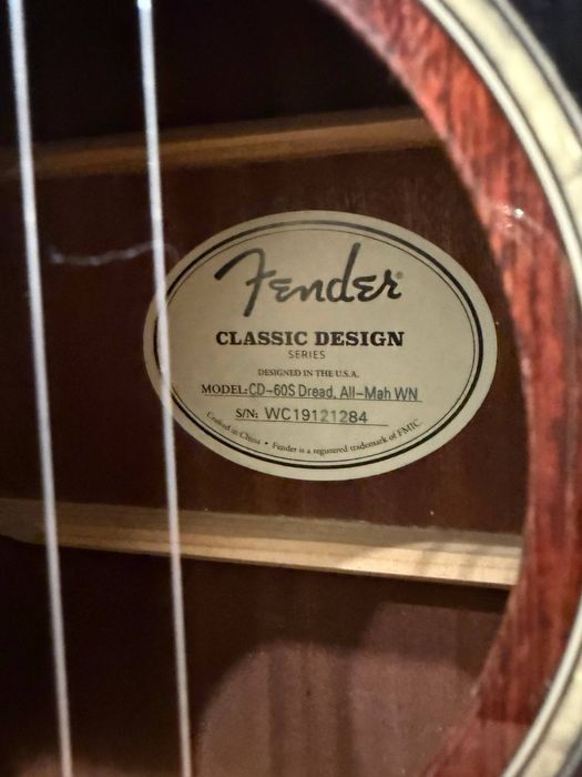 Гитара Fender CD-60s